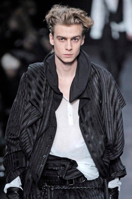 ANN DEMEULEMEESTER 2010AW フード付きジレ