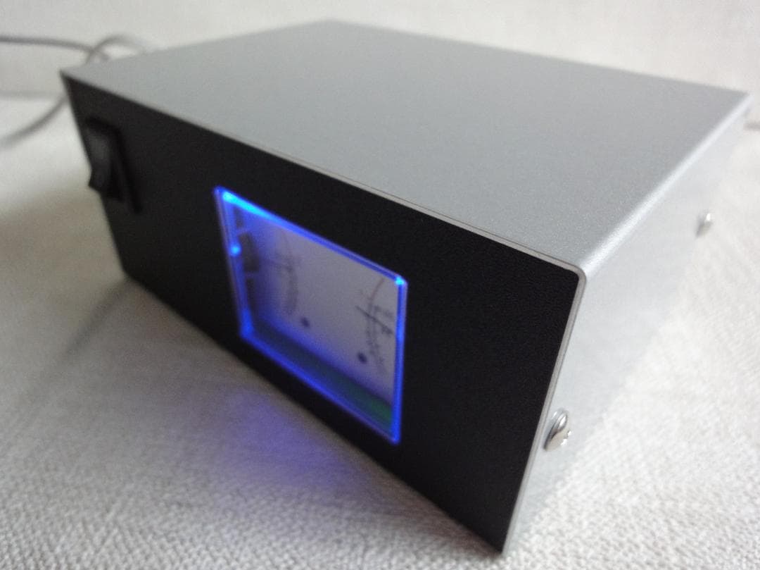 自作 ステレオVUメーター213号機（ＬＲ一体コンパクトタイプ）