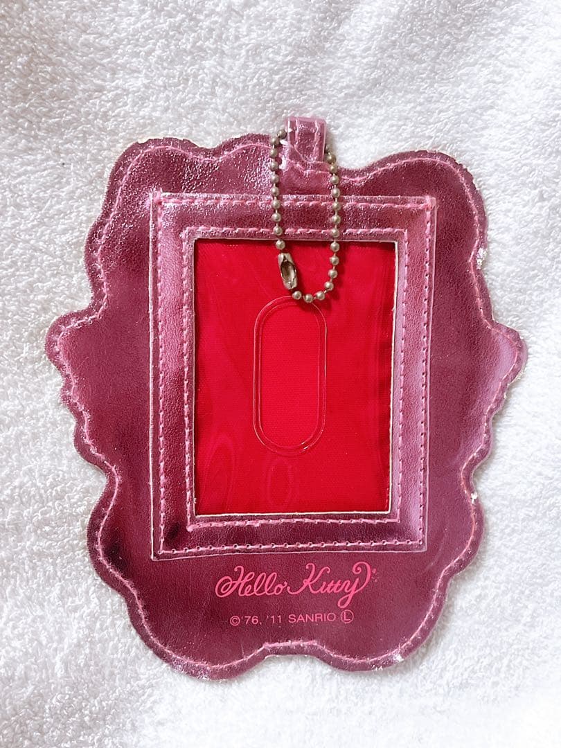 ハローキティ パスケース
