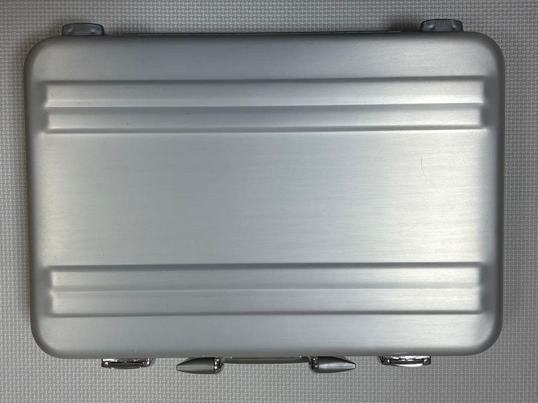 超美品ZEROHALLIBURTON ゼロハリバートン CEM-SI