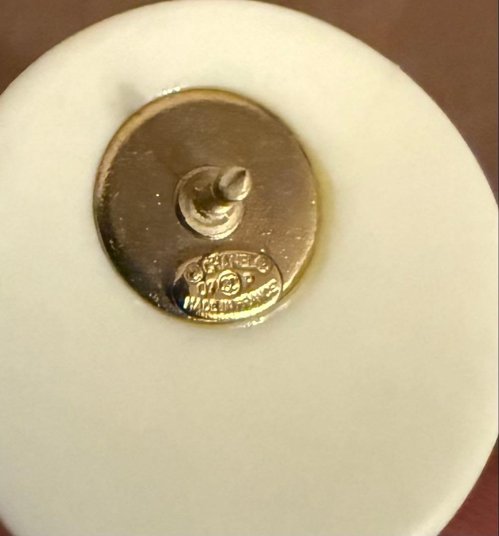 CHANEL Coco Chanel ブローチ ホワイト