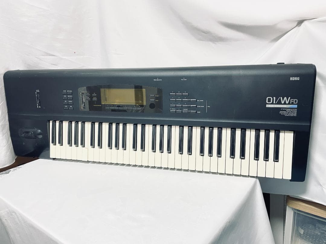 KORG シンセサイザー 01/W FD MUSIC WORK STATION