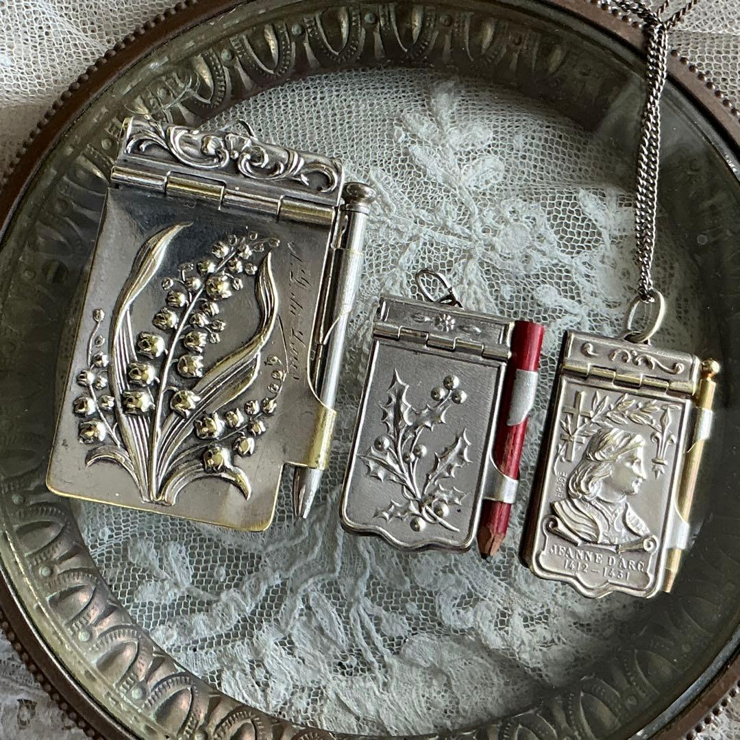 【４】♡超希少♡　ミニチュア　フランスアンティーク　カルネドバル　ビスクドール