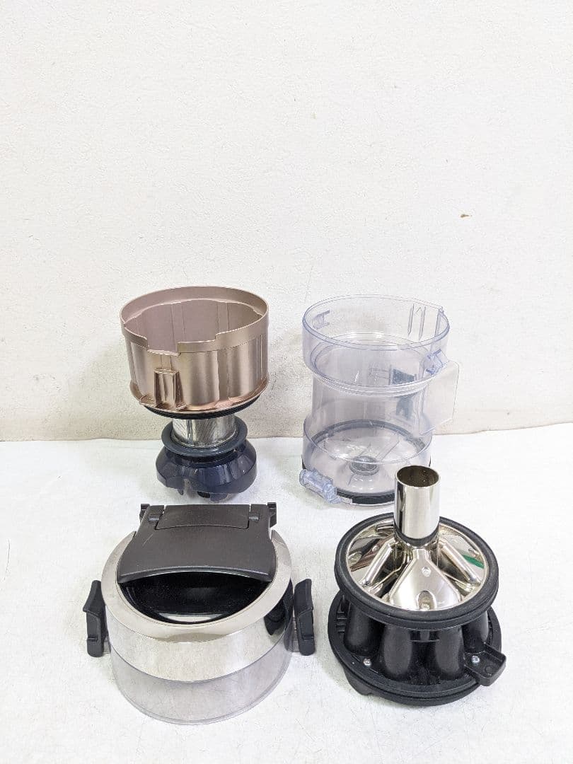 Panasonic MC-SR550G-N サイクロン式掃除機 2018年製