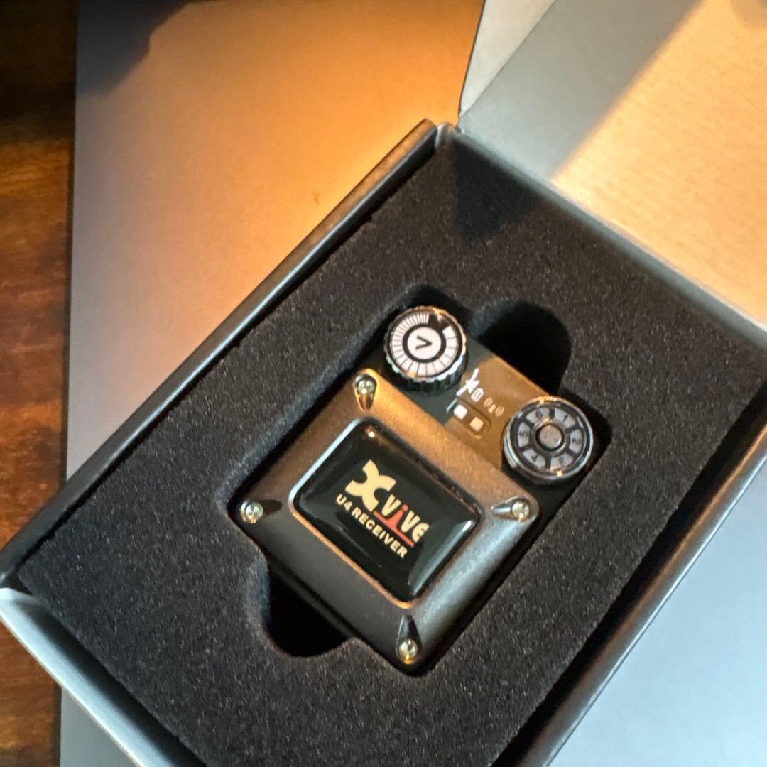 Xvive レシーバー U4R U4 【箱/説明書・保証書付き】