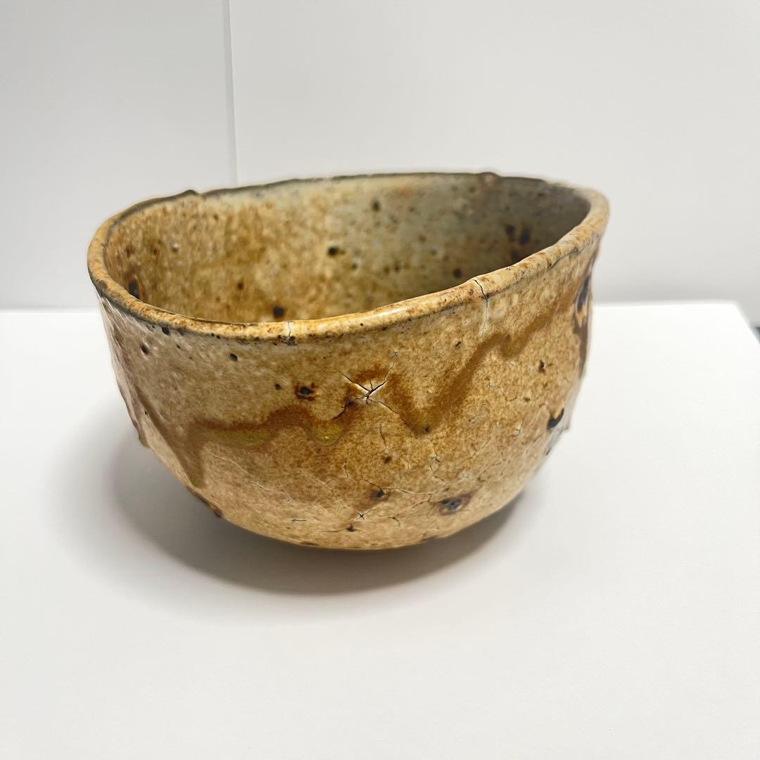 作家もの　伊羅保茶碗