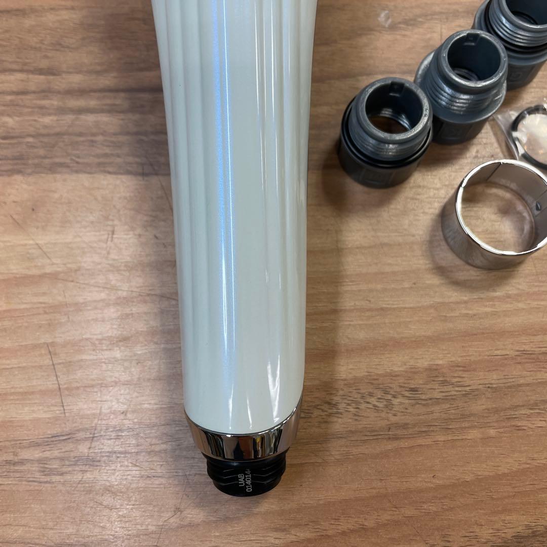 リファ　ファインバブルU シャワーヘッド　ホワイト