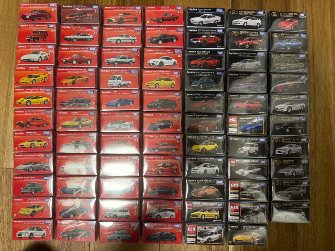 トミカプレミアム　まとめ売り　256台 1〜44番コンプリート