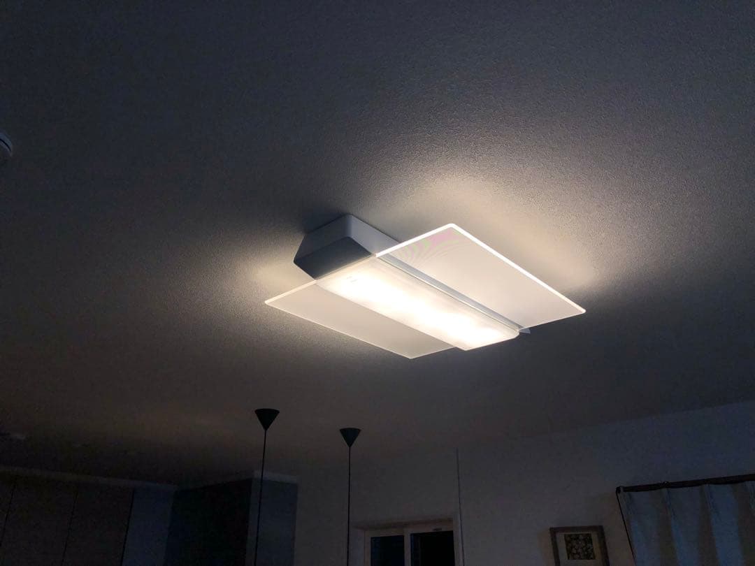 パナソニック　スピーカー搭載LEDシーリングライト HH-CF0806A