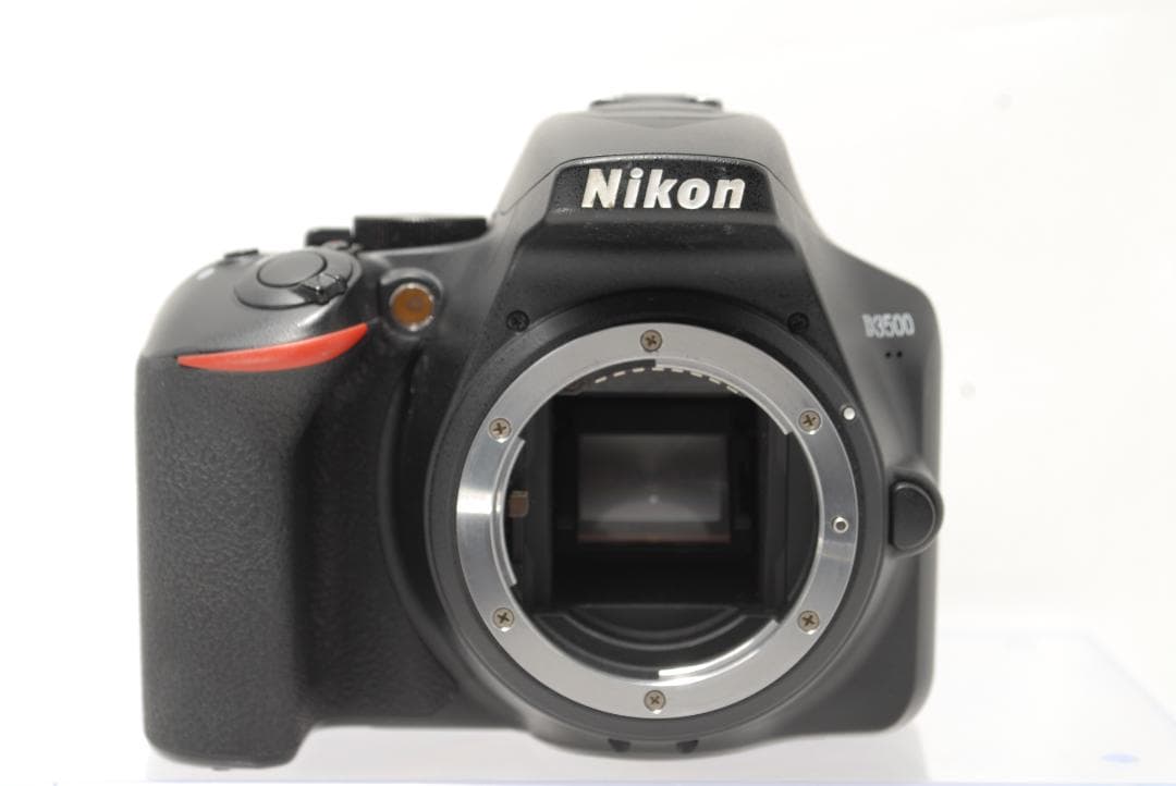 ☘️スマホ転送✨手ブレ補正レンズ付☘️Nikon D3500 望遠ダブルズーム