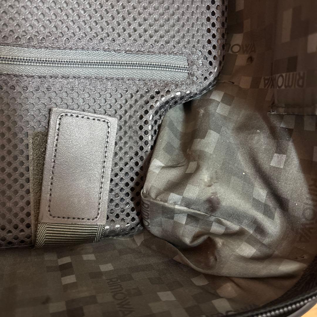 リモワサルサ　2輪　機内持ち込みサイズ