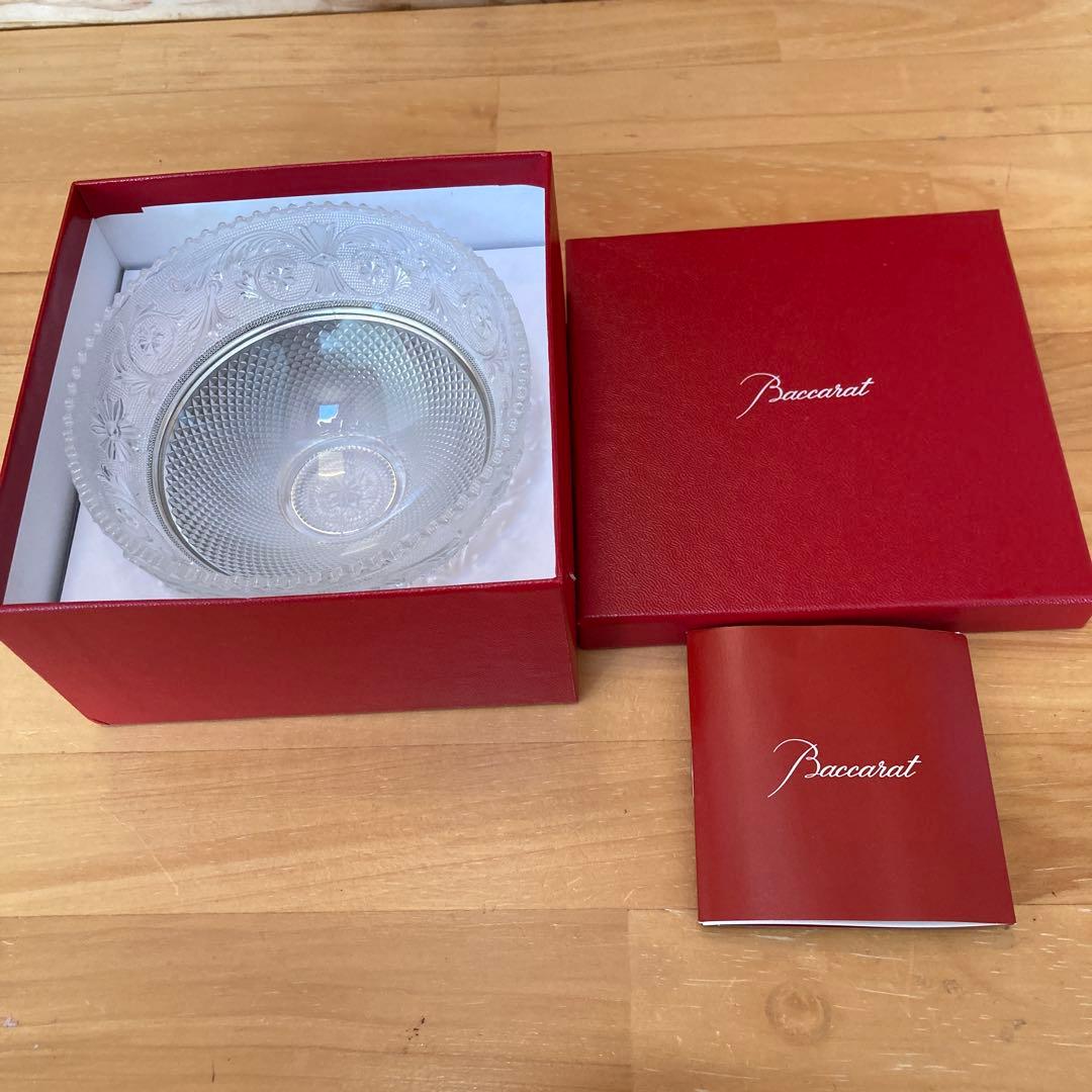 バカラガラスの器