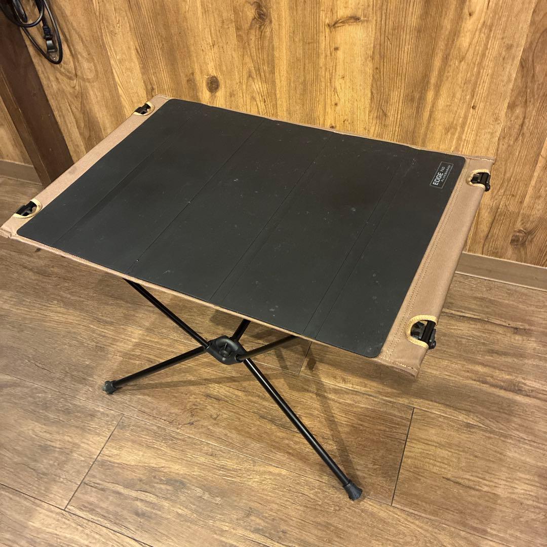 値下げ　エッジパッド付き　Helinoxタクティカルテーブル M コヨーテ