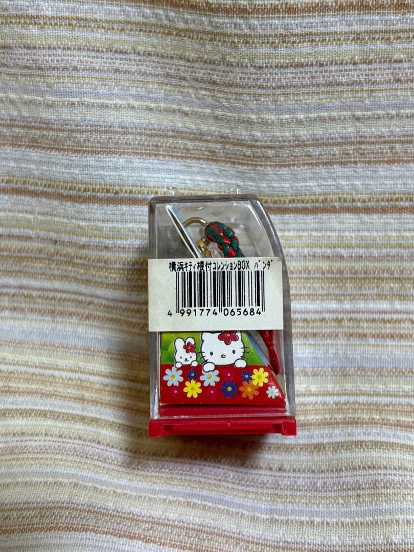 サンリオ　ハローキティ　ストラップ　横浜中華街　パンダ　2005 希少　チャーム