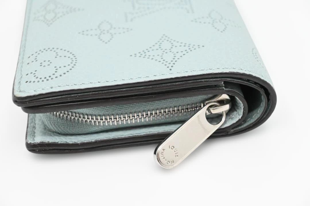 【極美品】Louis Vuitton 　ヴィトン　マヒナ　ポルトフォイユ・クレア