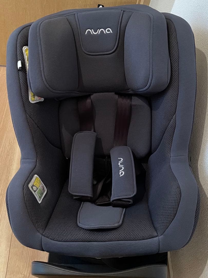 【値下げしました】nuna ヌナ レブルプラス チャイルドシート isofix