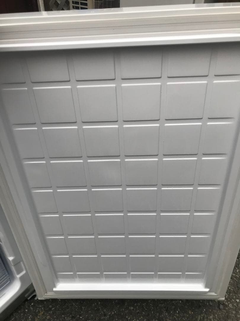 SHARP　ノンフロン冷凍冷蔵庫　2022年製　SJ-PD28H-W