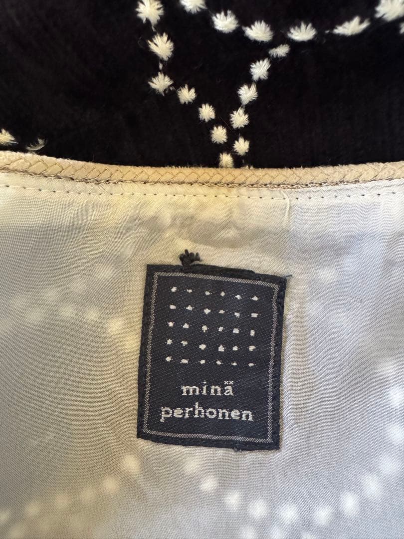 ミナペルホネン タンバリン 台形スカート ネイビー 難あり