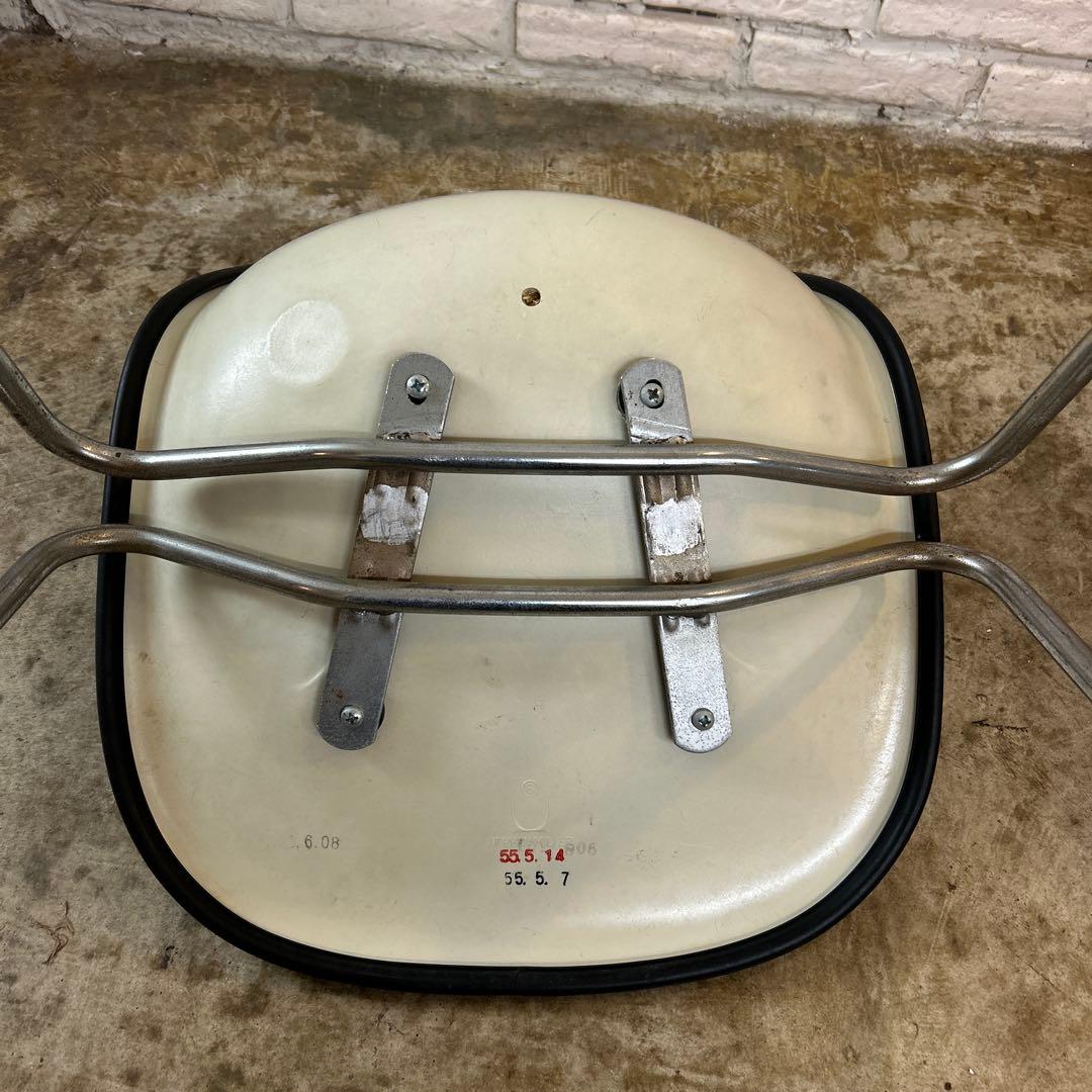 ハーマンミラー　2脚セット