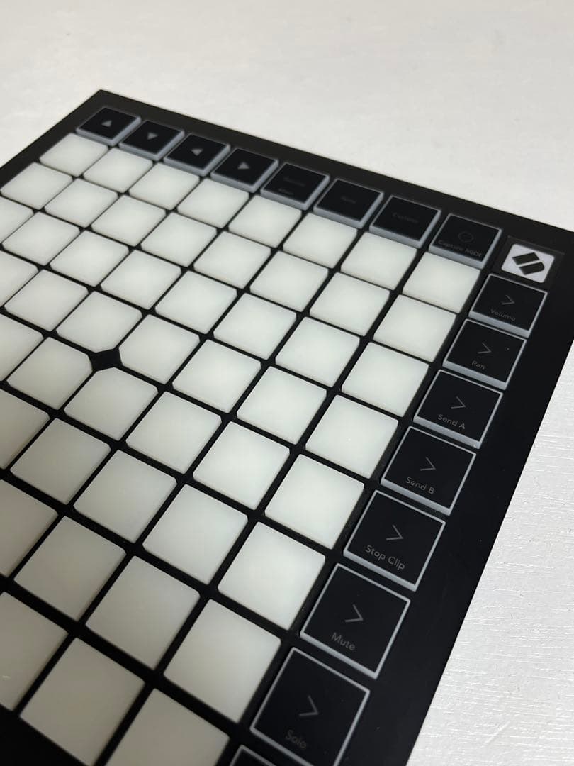 DJ機材 Novation LAUNCHPAD X