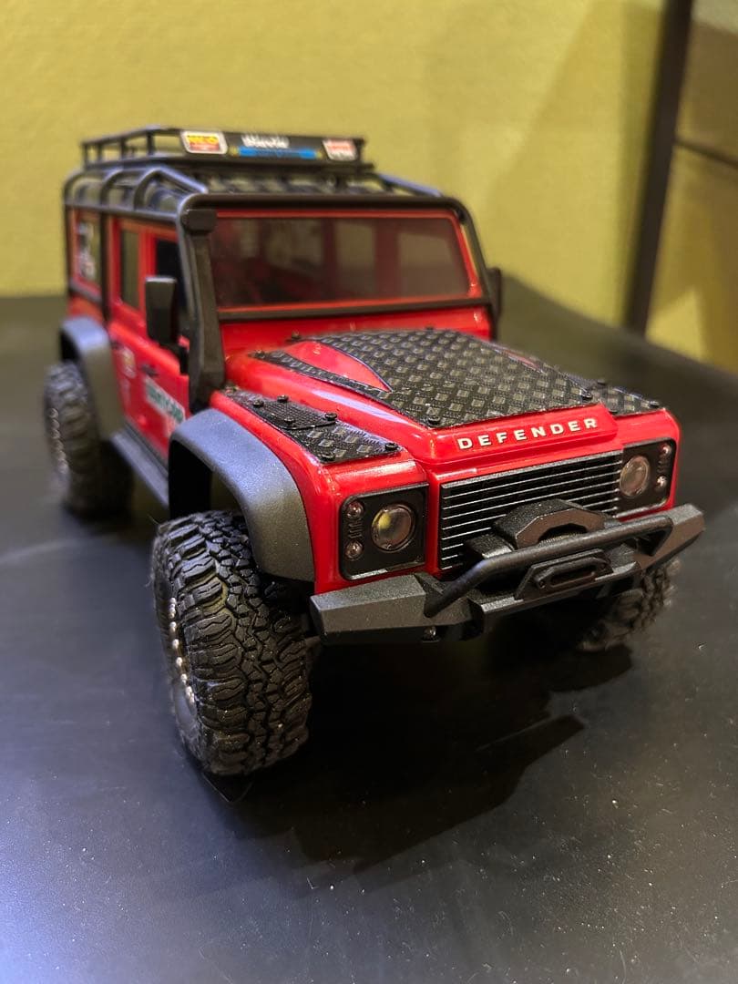 TRX4M Land Rover Defender レッド