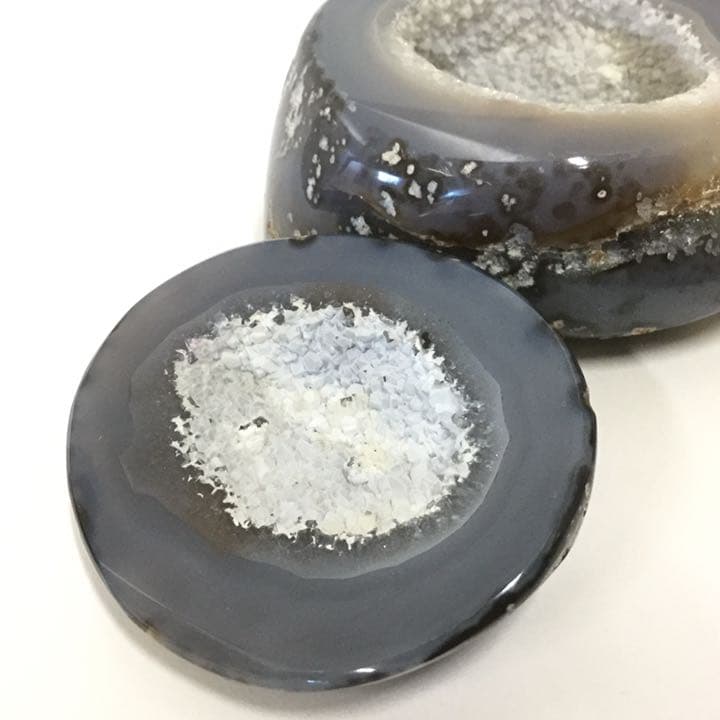 【開運・金運・幸運アップ！】 龍穴を作り出す 天然石 トレジャーメノウ