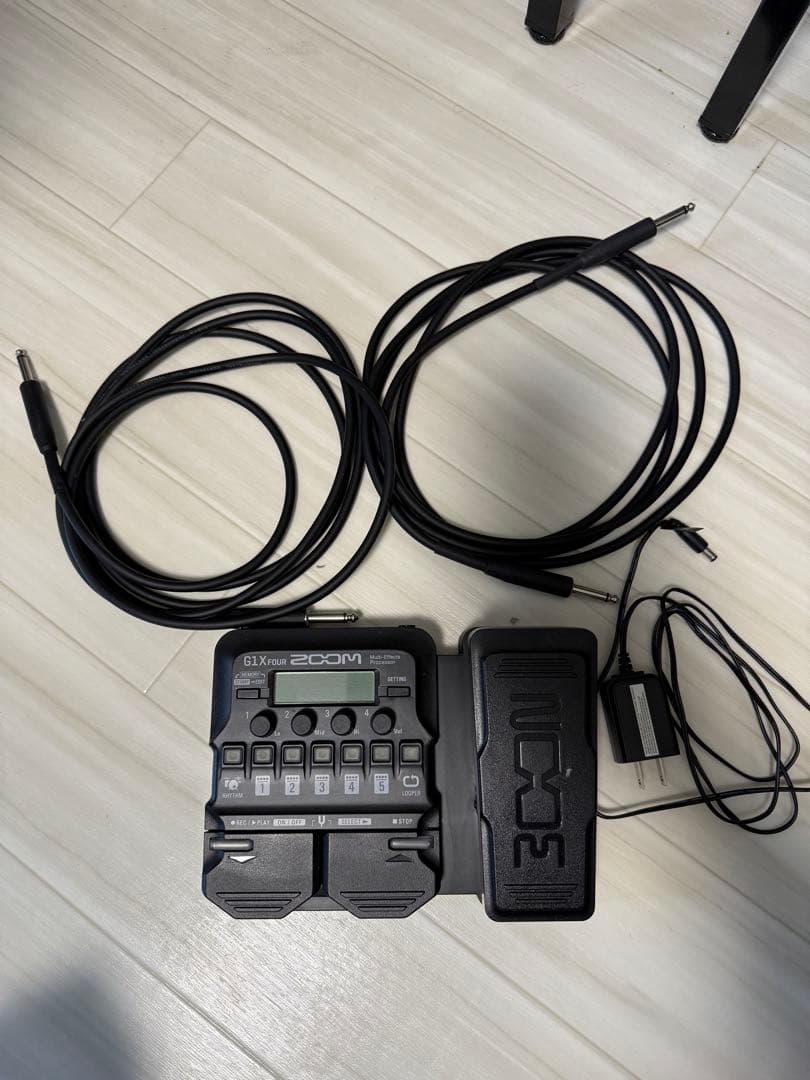 ZOOM G1X FOUR エフェクター