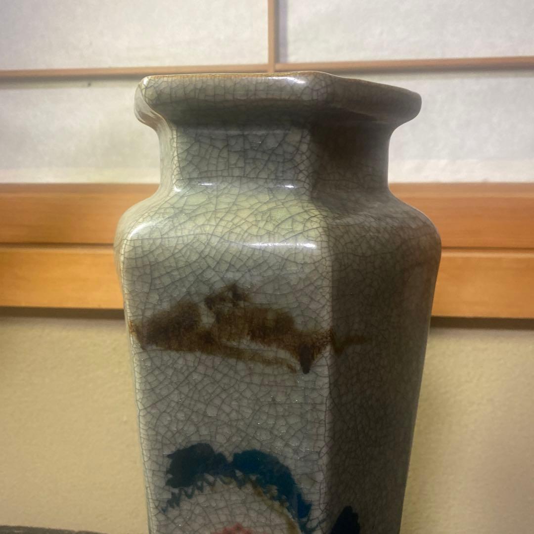 中国古玩　青磁ヒビ焼面取り花瓶【中】