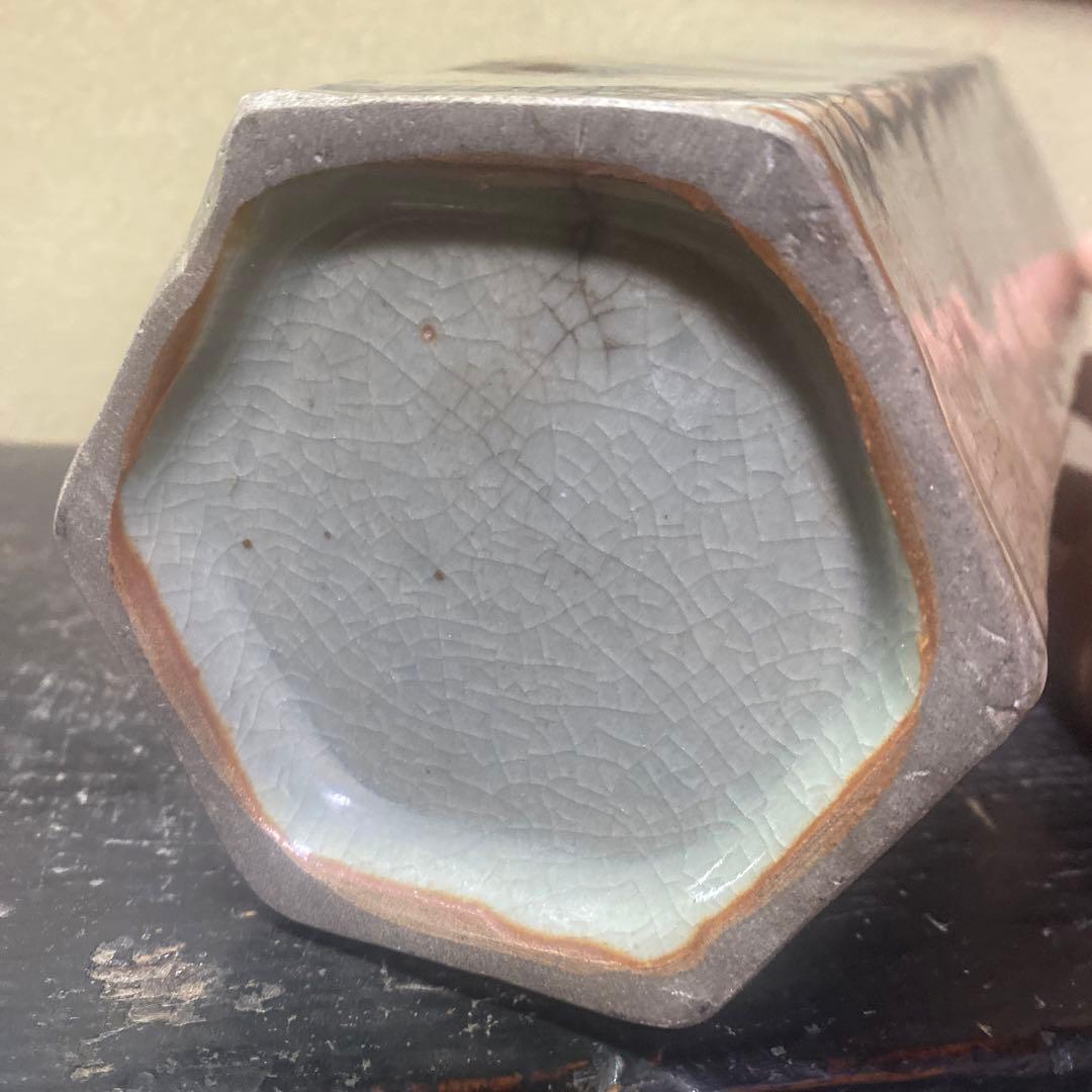 中国古玩　青磁ヒビ焼面取り花瓶【中】