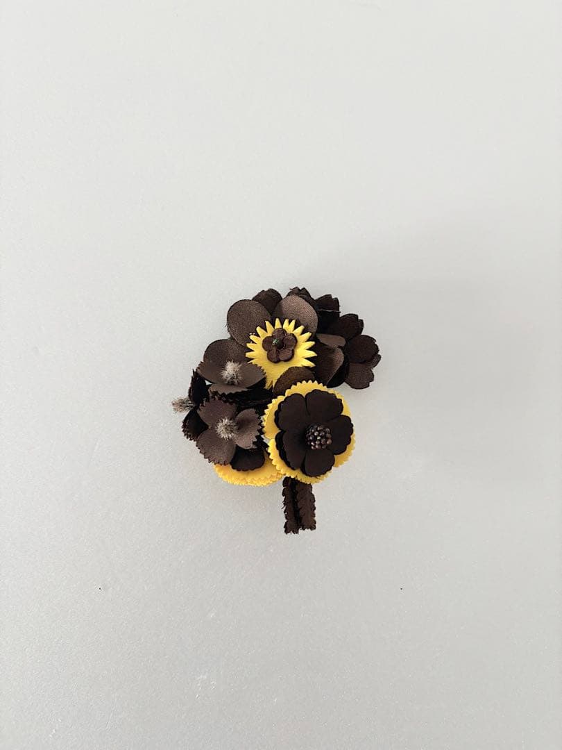 【美品】mina perhonen　joy　ブローチ　定価1.1万