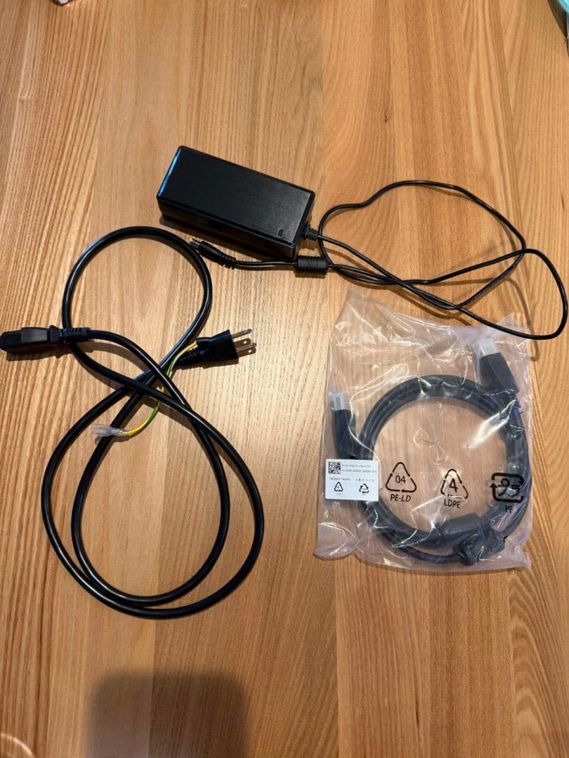 34インチ WQHD VAパネル 曲面モニター