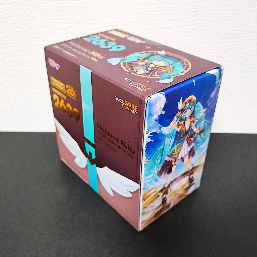 新品未開封 ねんどろいど 初音ミク 100番目 の冒険 & 100番記念カタログ