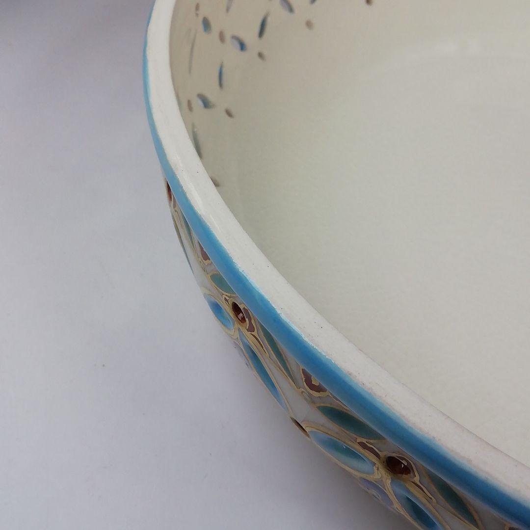 Ｔ７１０　喰籠　『色絵　七宝透　食篭』『嵯峨野窯　紫香 造』共箱　菓子器　茶道具