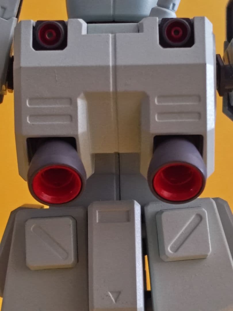 MG　RGM-79N ジム・カスタム　塗装済完成品