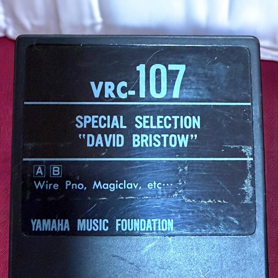 ☆良品 ヤマハ DX7 シンセサイザー VRC-107 カートリッジ付 シルバー