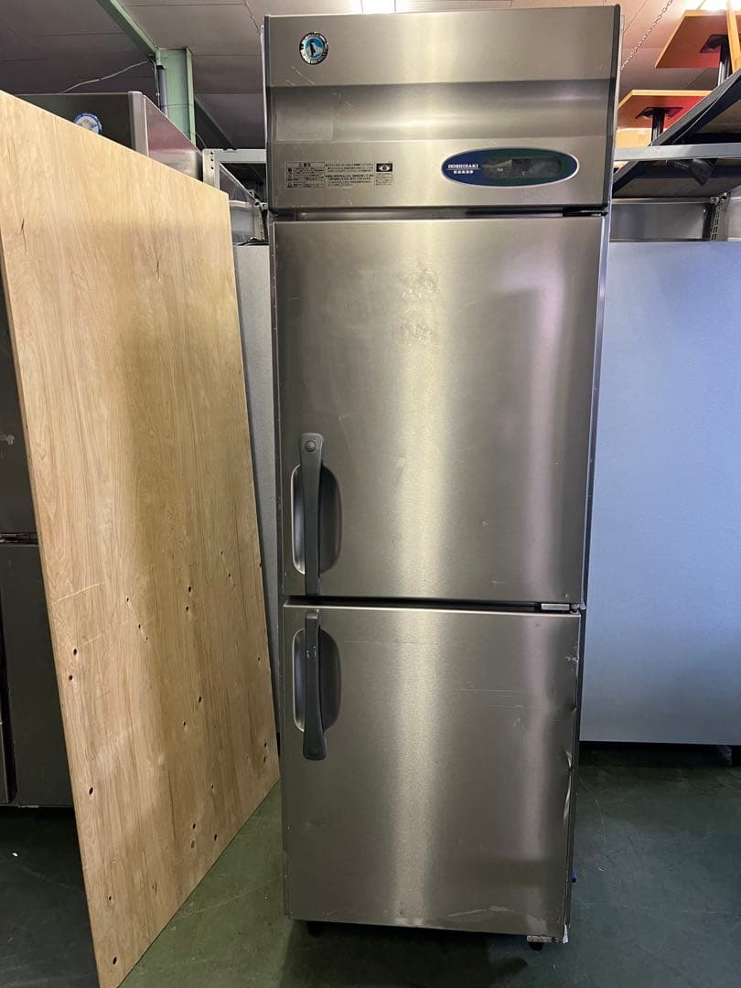 2013年 ホシザキ縦型恒温高湿庫