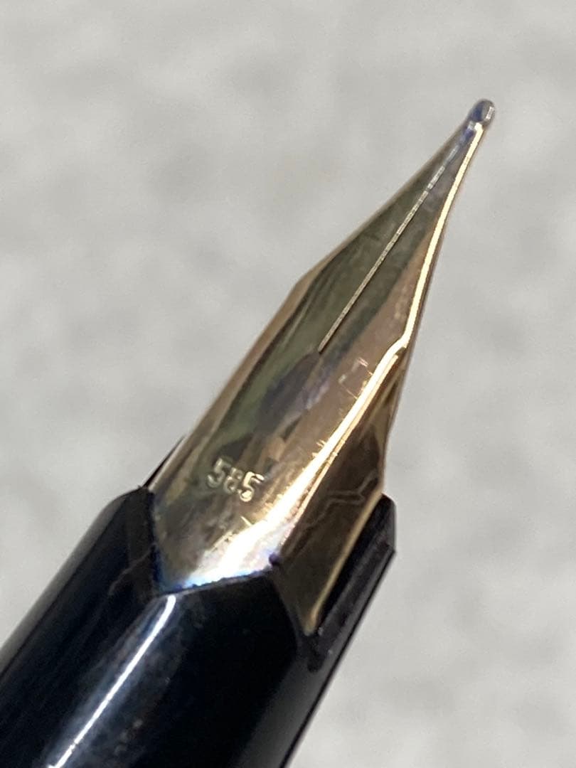 モンブラン 万年筆 黒 585