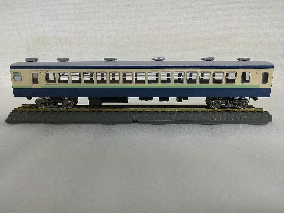 近郊型 サロ111 KTM 横須賀線色