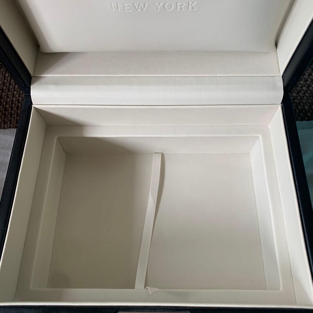 正規品　希少品　ティファニー　腕時計ケース　空箱