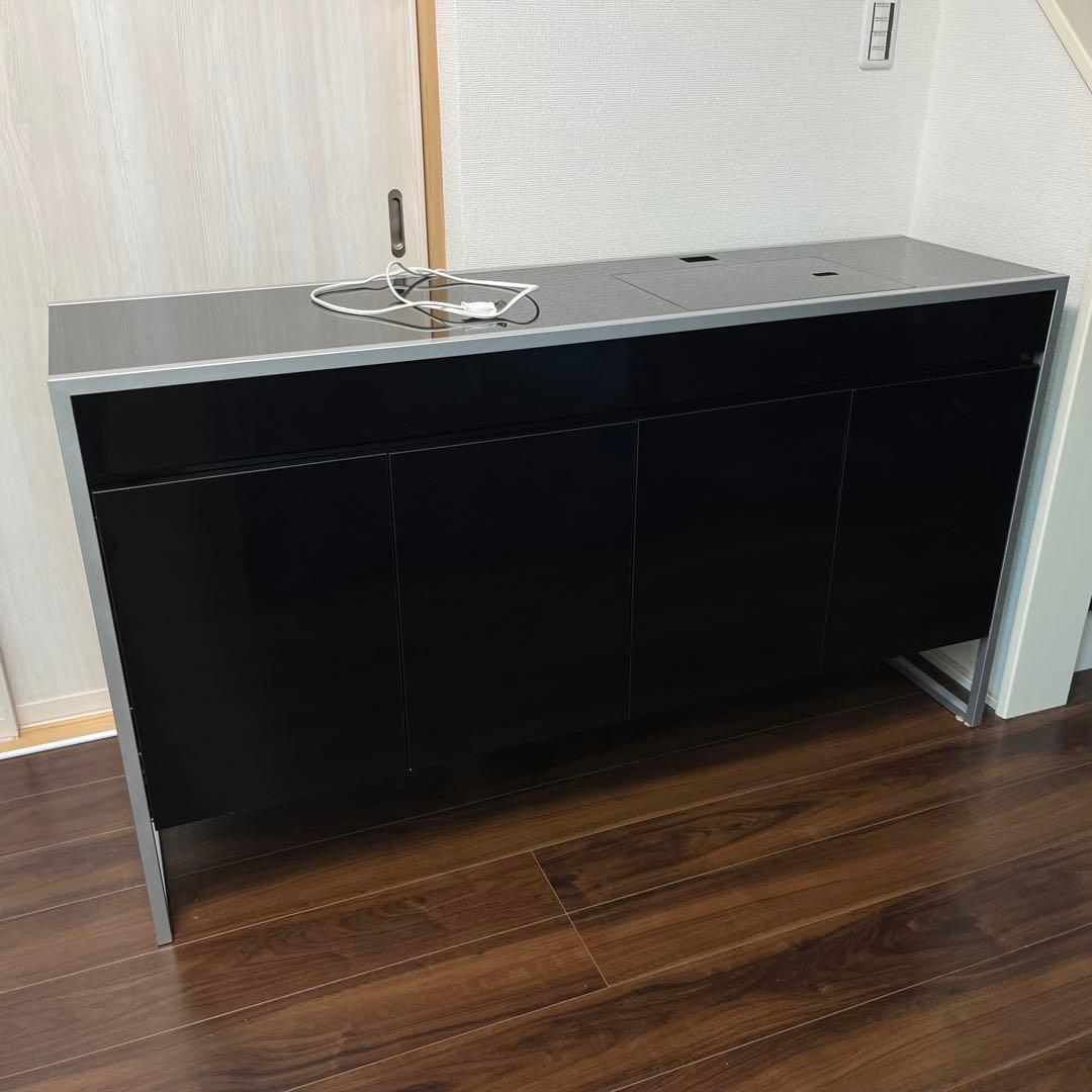 【特注オーダーメイド1点モノ】某ハイブランド化粧品店の展示台