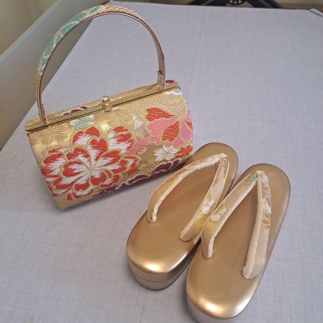 成人式バック草履　金色　箱いり