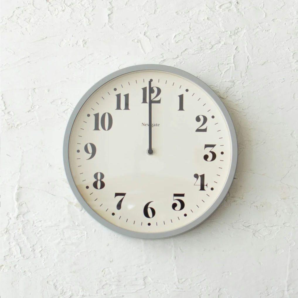 NEWGATE 時計 Number Four Wall Clock グレー
