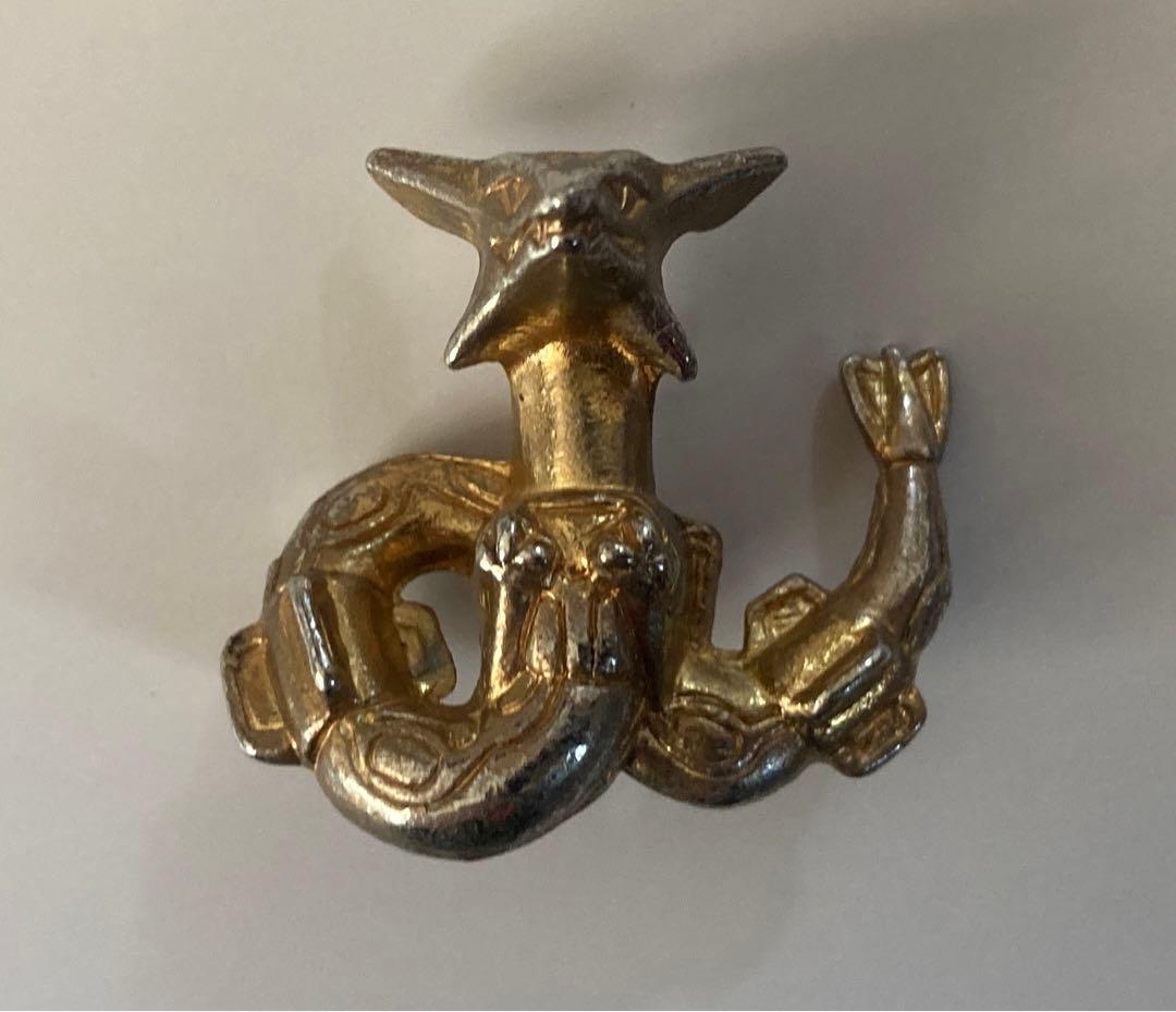 レックウザ　メタルフィギュア