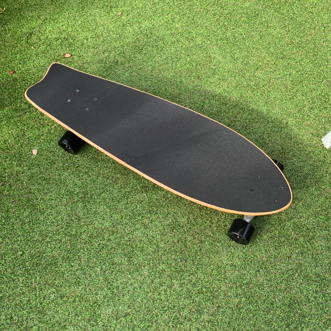 サーフスケートボード