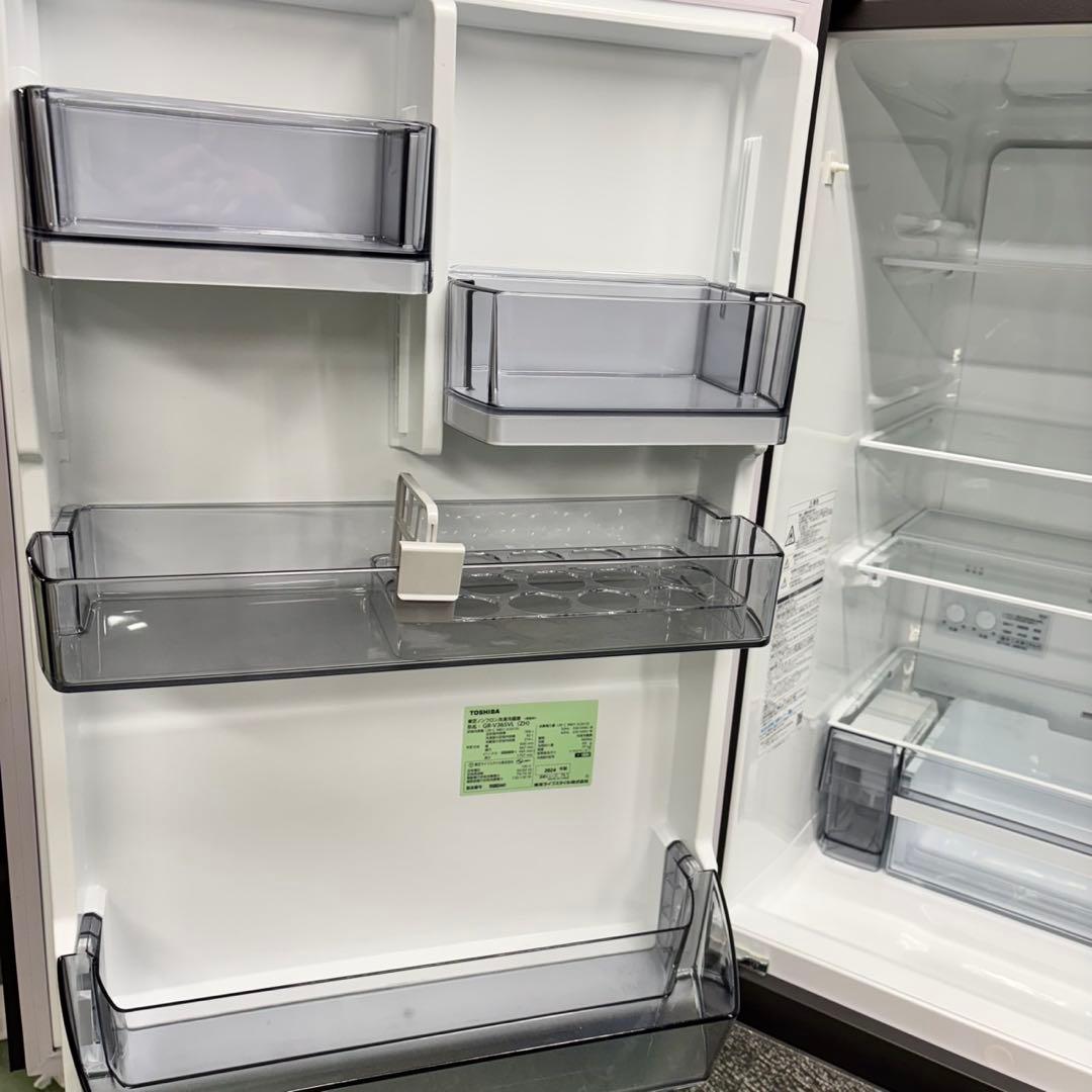 540東芝2024年製 大型冷蔵庫 ガラス割れあり 完動品　300L強　自動製氷