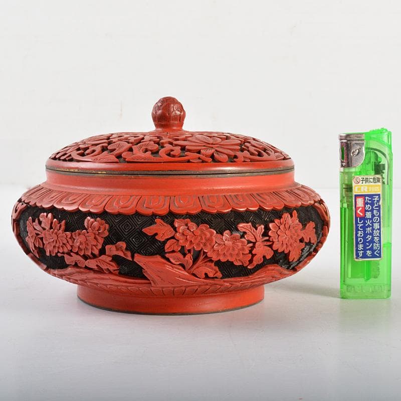 中国　剔紅　堆朱　堆黒　内七宝　花文　蓋物　M　R6751