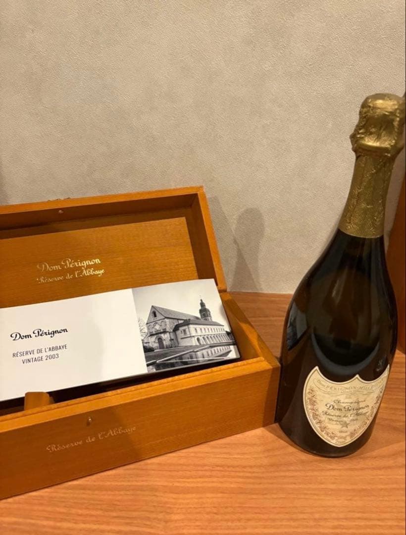 Dom Pérignon ラベイシャンパン 2003年ヴィンテージ 木箱入り