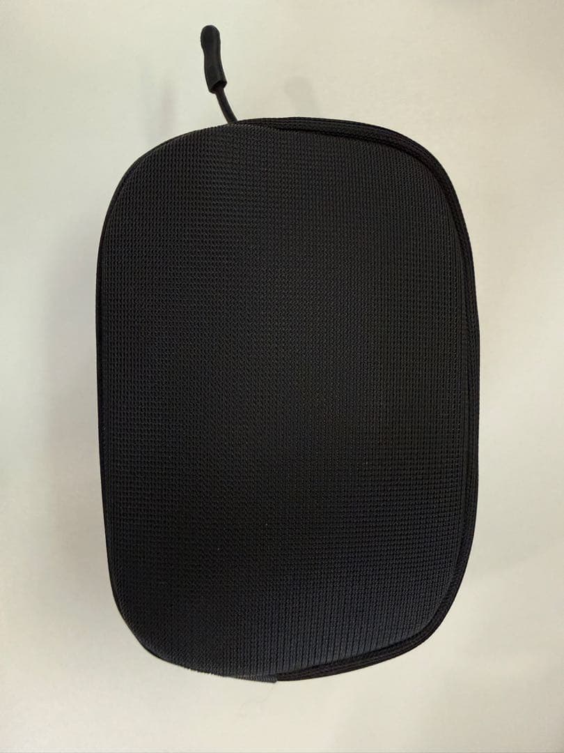 Beats Studio Pro ブラック