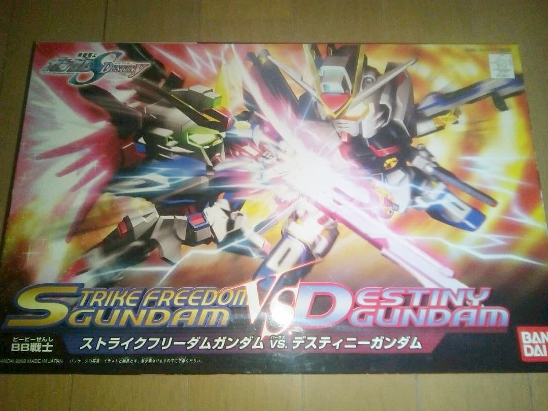 御値段交渉にて決定!!必見ストライクフリーダムガンダムVSデスティニーガンダム