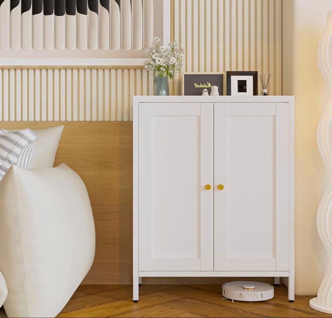 サイドボード 鋼製 キャビネット 扉付き リビング 収納 観音開き 調節可能